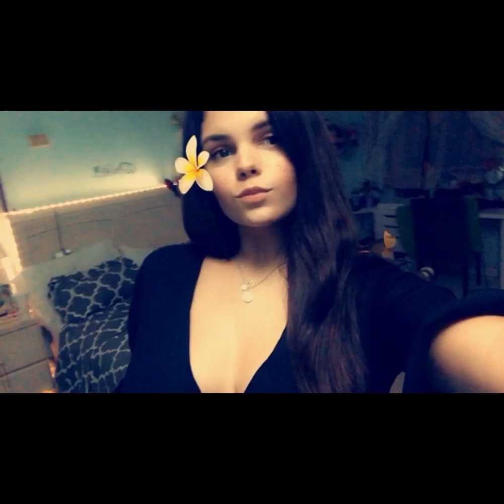 Meet your Posher, Dianellie